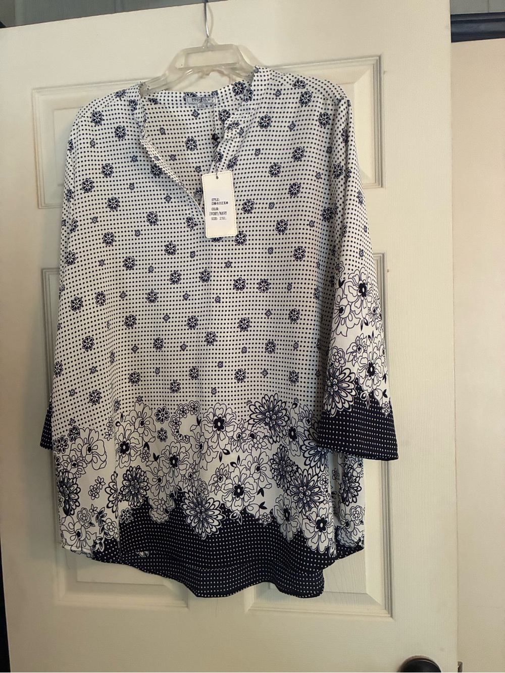 Women's 2xl Navy and White Floral Border Tunic - Soft V-Notch Neck
